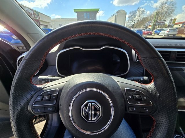 MG ZS usata, con Chiusura centralizzata