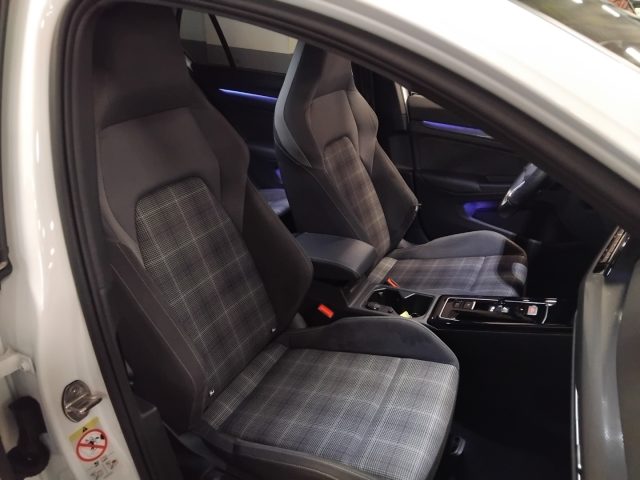 VOLKSWAGEN Golf usata, con Sedile posteriore sdoppiato