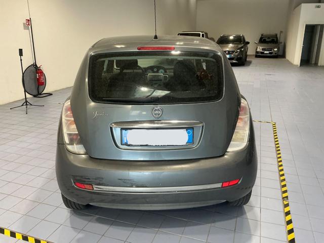 LANCIA Ypsilon usata, con Autoradio