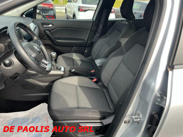 RENAULT Captur usata, con Autoradio