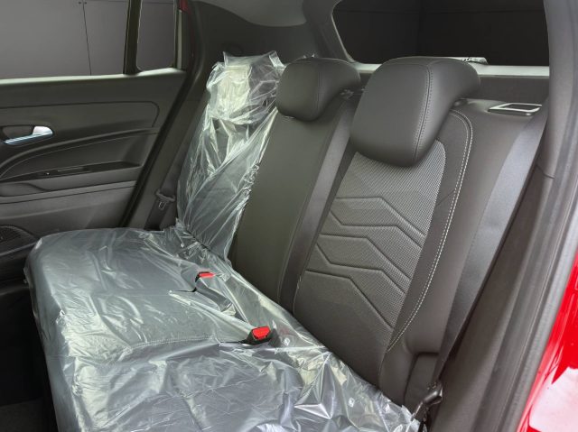 JEEP Avenger usata, con Sedile posteriore sdoppiato