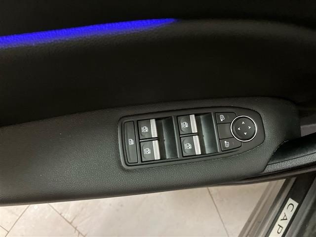 RENAULT Captur usata 23