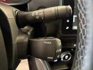 DACIA Duster usata, con USB