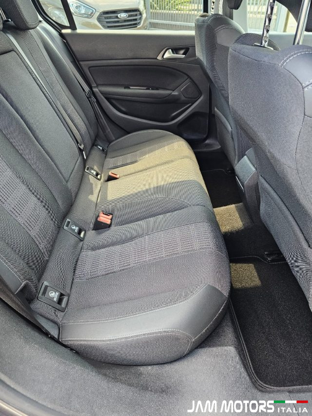 PEUGEOT 308 usata, con Cruise Control