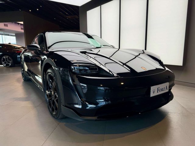PORSCHE Taycan usata, con Airbag laterali