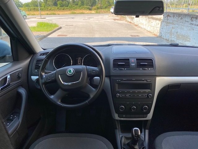 SKODA Yeti usata, con Autoradio