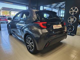 TOYOTA Yaris usata, con Autoradio