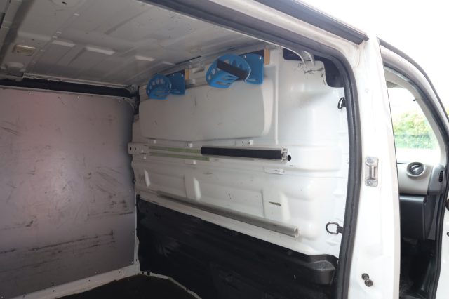 RENAULT Trafic usata 69