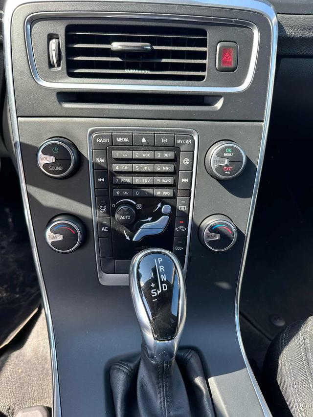 VOLVO V60 usata, con Vetri oscurati