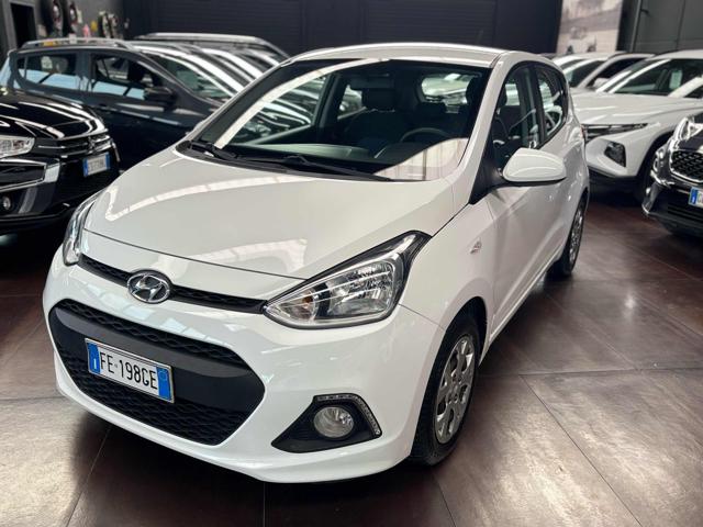 HYUNDAI i10 usata, con Autoradio