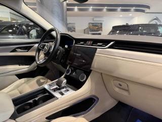 JAGUAR F-Pace usata, con Controllo automatico clima