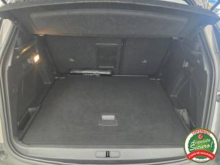 PEUGEOT 3008 usata, con Fendinebbia