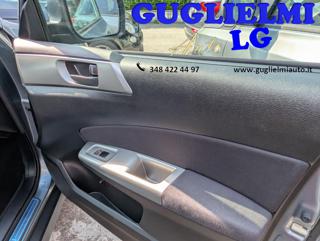 SUBARU Forester usata, con Airbag testa