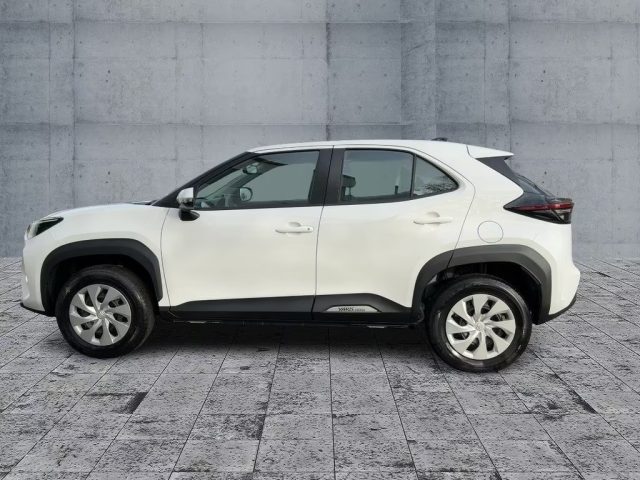 TOYOTA Yaris Cross usata, con Airbag laterali