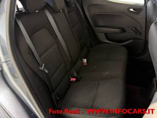 RENAULT Clio usata, con Climatizzatore