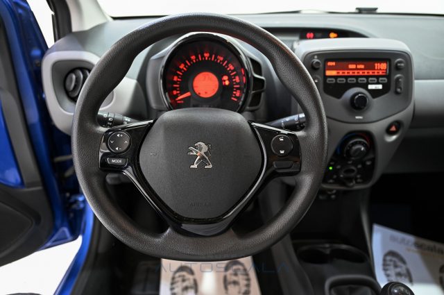 PEUGEOT 108 usata, con Autoradio