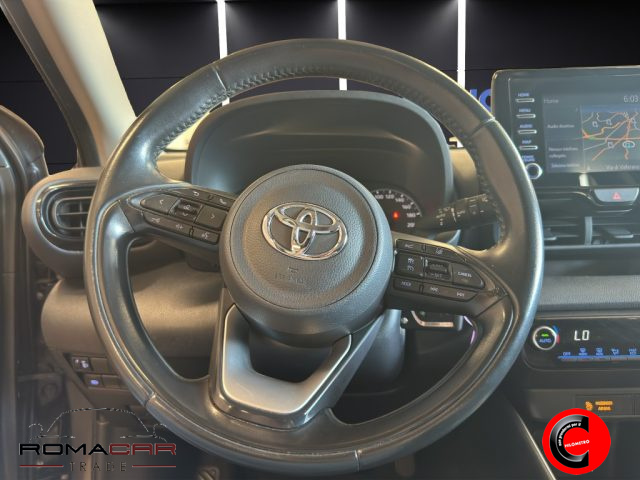TOYOTA Yaris usata, con Servosterzo