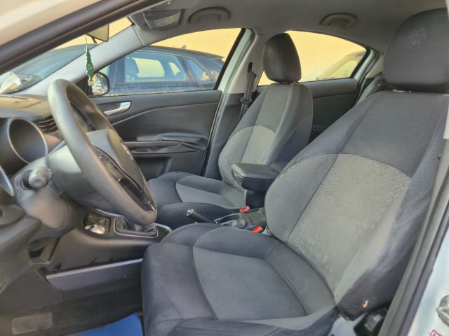 ALFA ROMEO Giulietta usata, con Autoradio