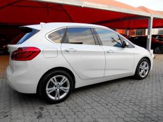 BMW 216 usata, con Autoradio