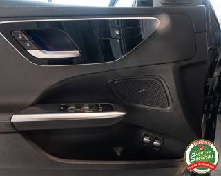 MERCEDES-BENZ C 300 usata, con USB