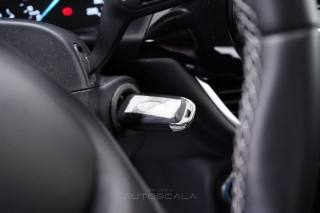 FORD Fiesta usata, con Luci diurne LED