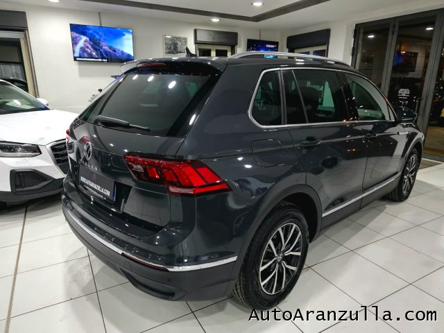 VOLKSWAGEN Tiguan usata, con Airbag Passeggero