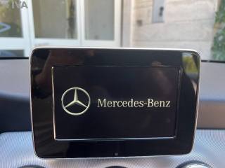 MERCEDES-BENZ GLA 200 usata 23