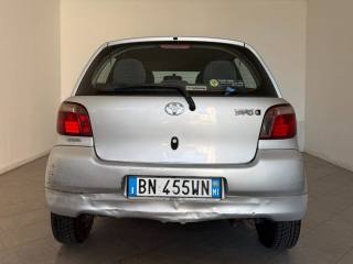 TOYOTA Yaris usata 3