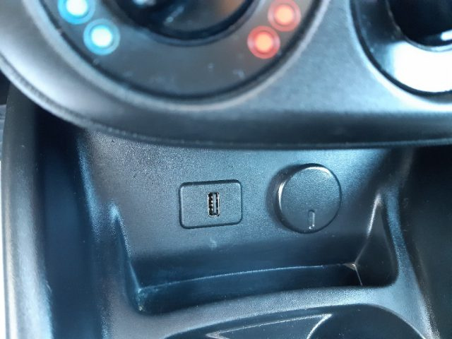 OPEL Corsa usata, con Chiusura centralizzata