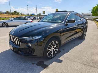 MASERATI Levante usata, con Airbag