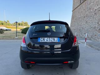 LANCIA Ypsilon usata, con Apple CarPlay