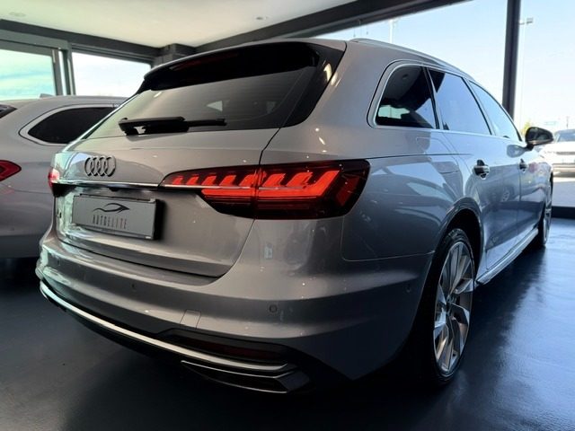 AUDI A4 usata, con Autoradio