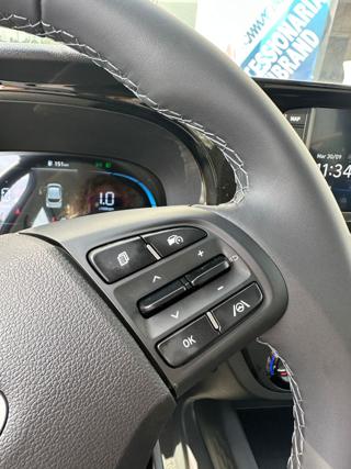 HYUNDAI i10 usata, con Volante in pelle