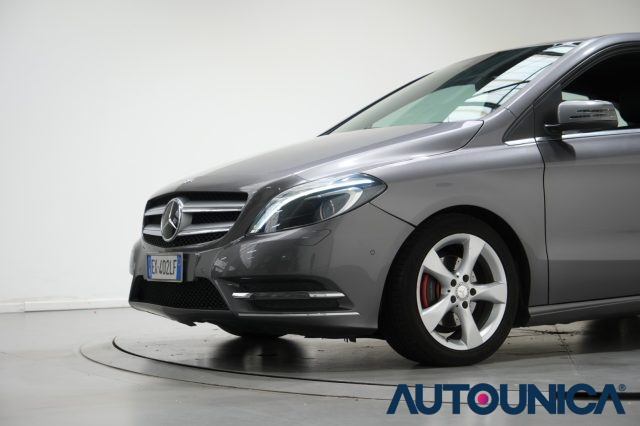 MERCEDES-BENZ B 180 usata, con Controllo trazione