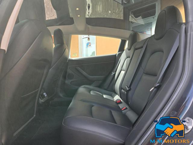 TESLA Model 3 usata 27