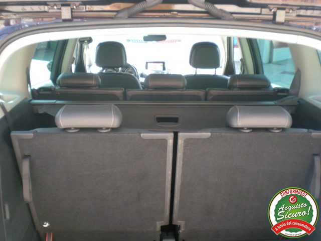 OPEL Zafira Tourer usata, con USB