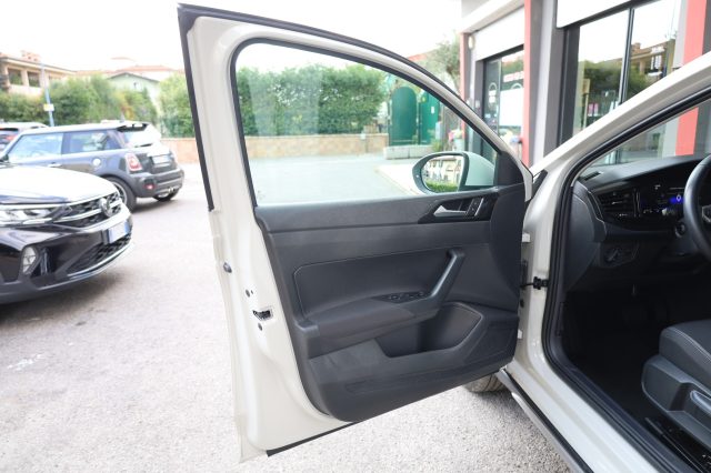 VOLKSWAGEN Taigo usata 91