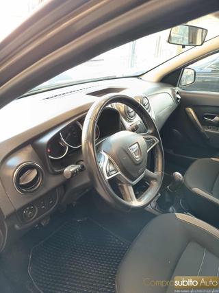 DACIA Sandero usata, con Telecamera per parcheggio assistito