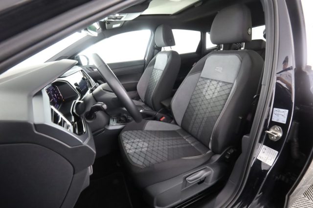 VOLKSWAGEN Taigo usata 2
