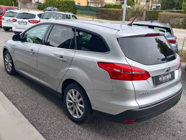 FORD Focus usata, con Alzacristalli elettrici