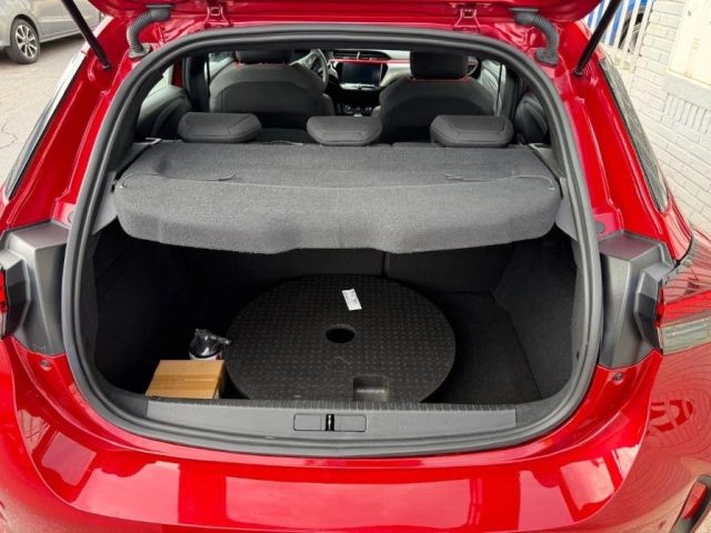 OPEL Corsa usata, con Autoradio