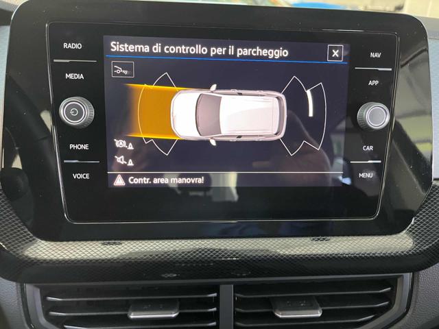 VOLKSWAGEN T-Cross usata, con USB