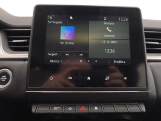 RENAULT Captur usata, con USB