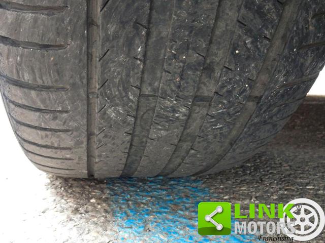 VOLKSWAGEN Tiguan usata, con Controllo automatico clima