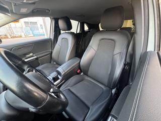 MERCEDES-BENZ GLA 200 usata, con Sedile posteriore sdoppiato
