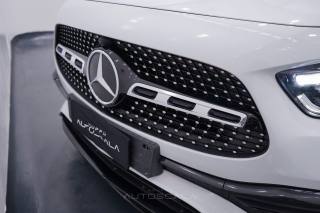 MERCEDES-BENZ GLA 200 usata, con Telecamera per parcheggio assistito