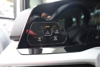 VOLKSWAGEN Golf usata, con Divisori per bagagliaio