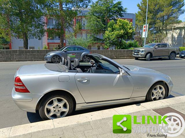MERCEDES-BENZ SLK 200 usata 49