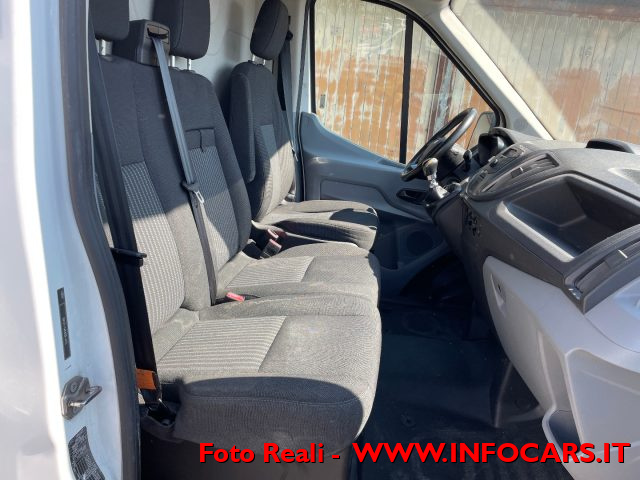 FORD Transit usata, con Autoradio