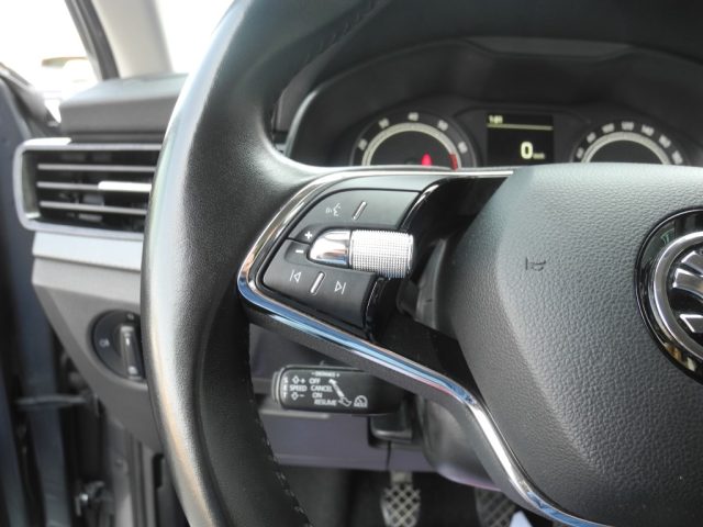 SKODA Kamiq usata, con Android Auto